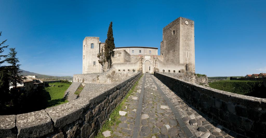 Hotel La Pergola Rionero in Vulture Esterno foto